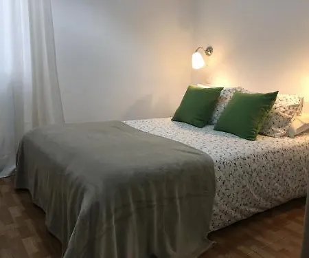 Estudios Ciudad Jardin Lejlighed *